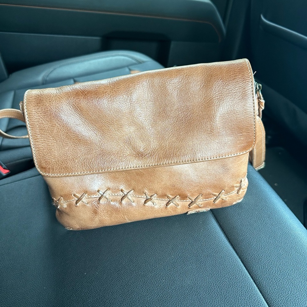 BedStu Cleo Crossbody Tan Rustic